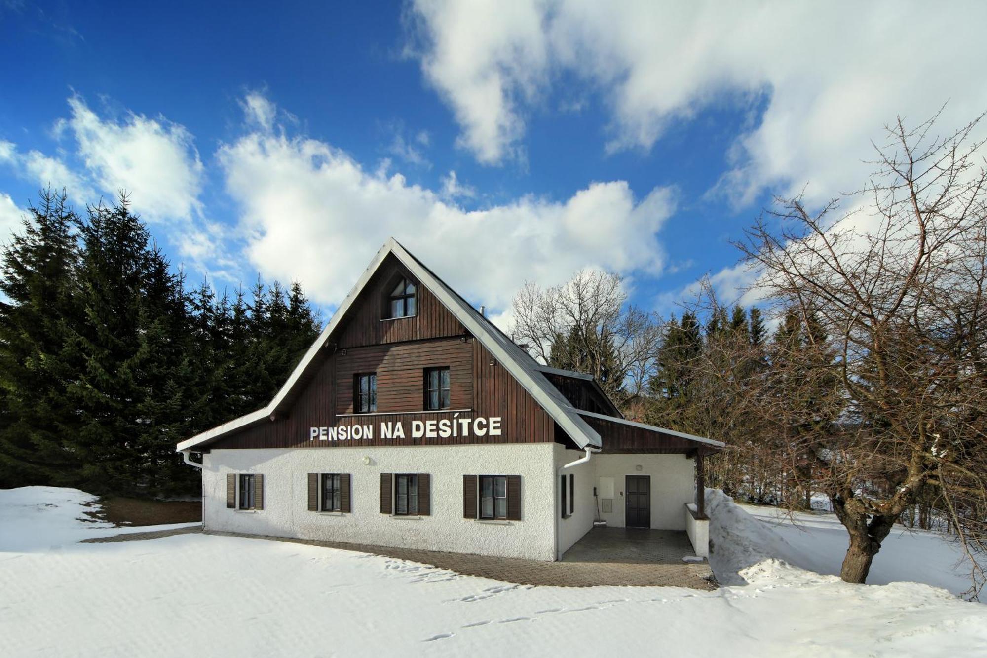 Chalupa Na Desítce Strážné Exterior foto